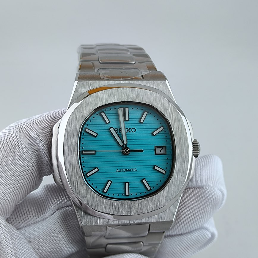 Seikonaut Ice Blue Dial